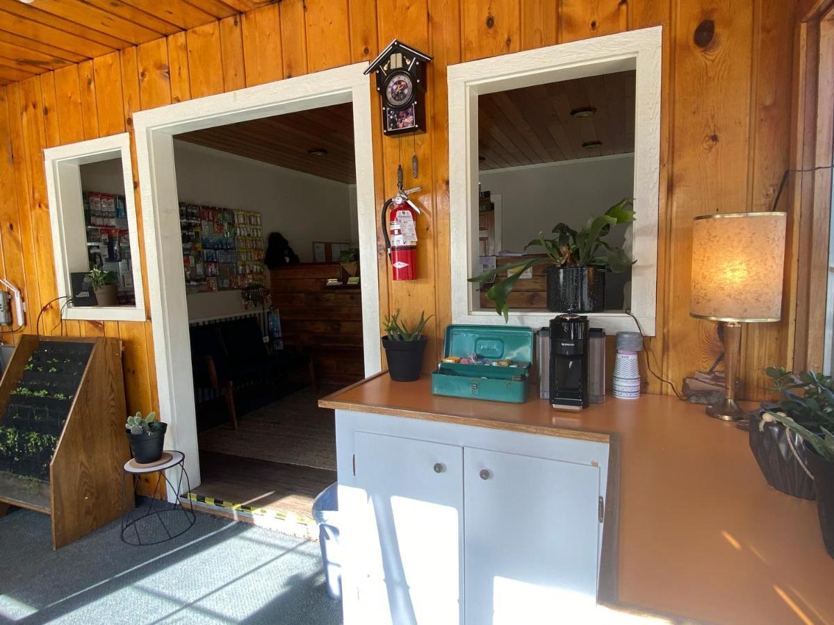 Columbia Point Resort Kettle Falls 외부 사진