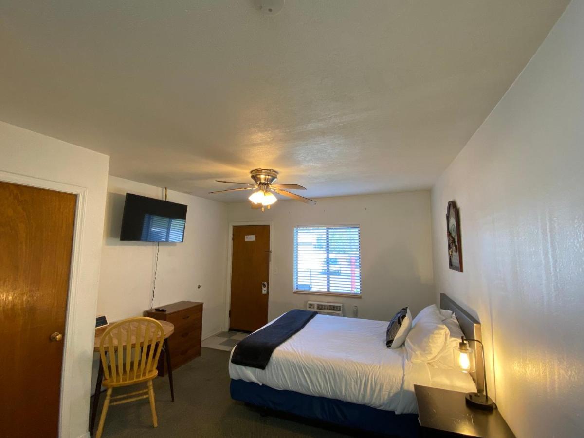 Columbia Point Resort Kettle Falls 외부 사진