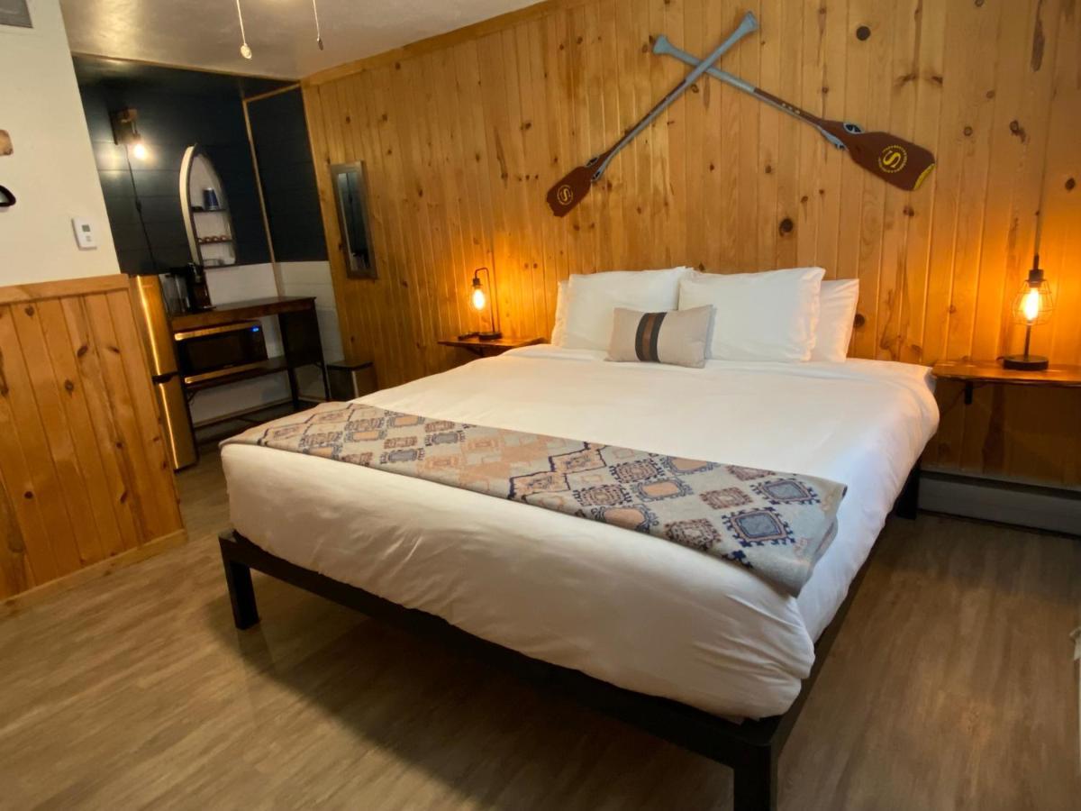 Columbia Point Resort Kettle Falls 외부 사진