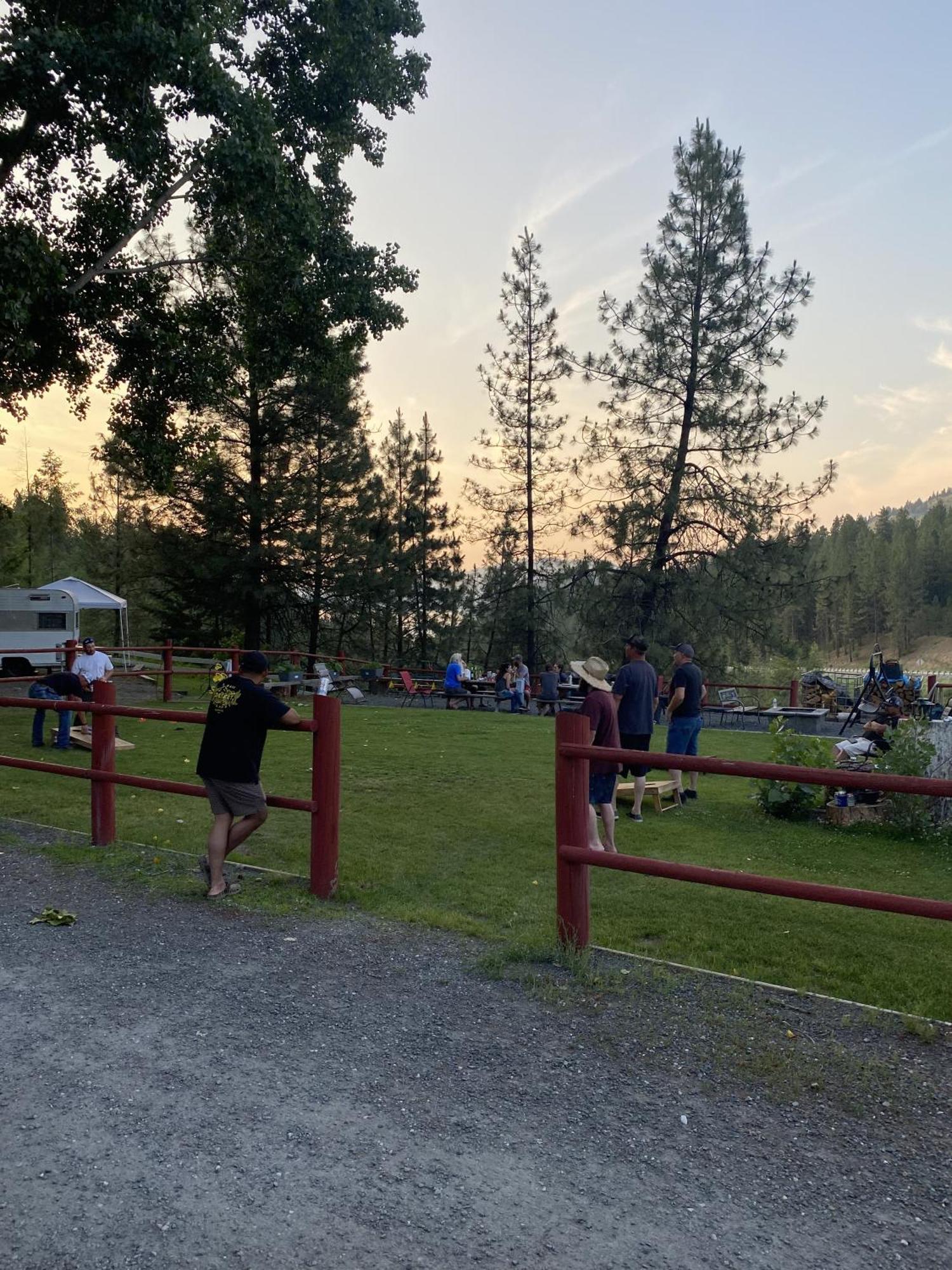 Columbia Point Resort Kettle Falls 외부 사진